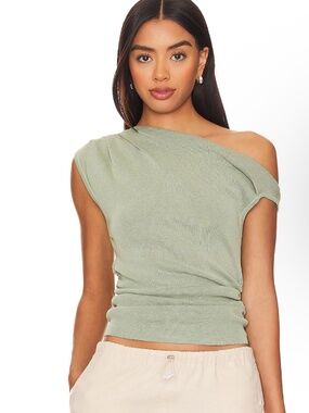 Revolve Lioness Top XS size never worn